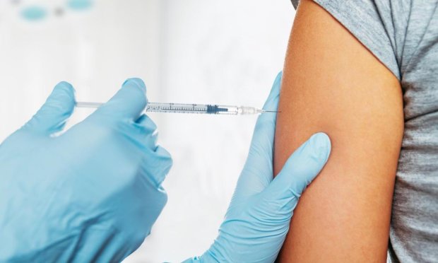 Прививка от гриппа: во сколько украинцам обойдется вакцина