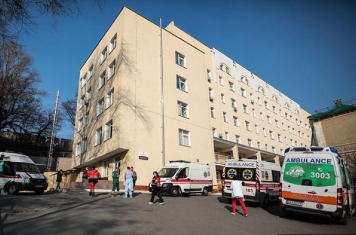 В Киевских больницах готовятся к ухудшению ситуации с коронавирусом