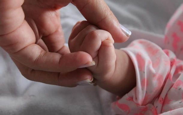 В Днепре зараженная коронавирусом родила здорового малыша