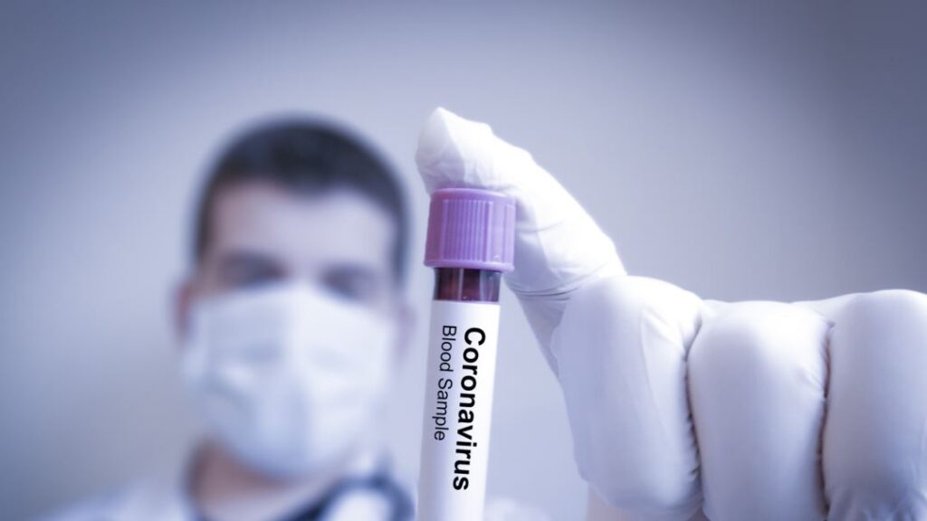 Медики отчитались о результатах испытания вакцины от коронавируса