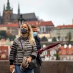 Чехия перешла на максимальный уровень эпидугрозы