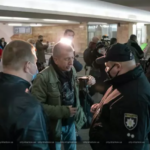 В Харьковском метро правоохранители открыли “охоту” на нарушителей карантина