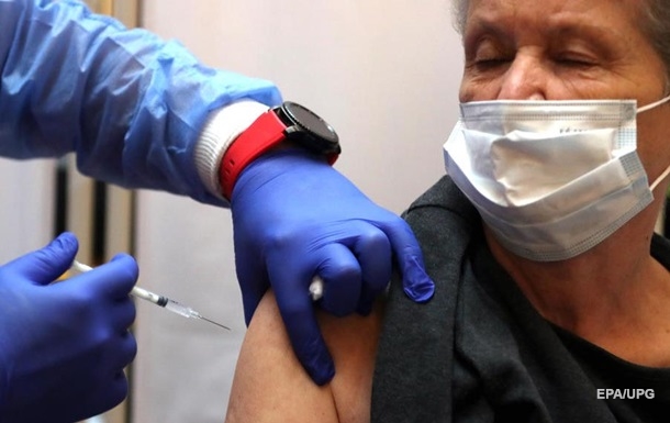 В Украине резко упал темп вакцинации