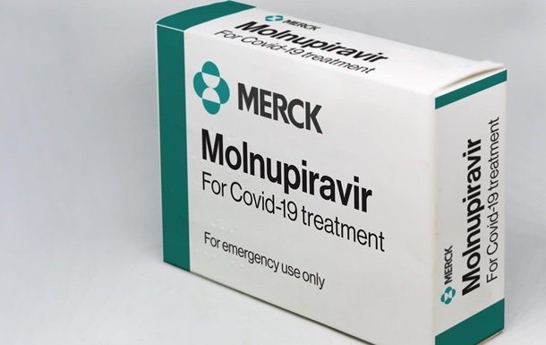 В аптеках Хмельницкого заметили незарегистрированный препарат от COVID