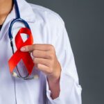 Українці можуть зробити безкоштовне тестування на ВІЛ-інфекцію: як скористатися послугою