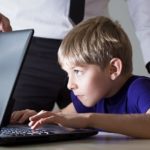 Опасный для детей интернет: у Президента озвучили статистику
