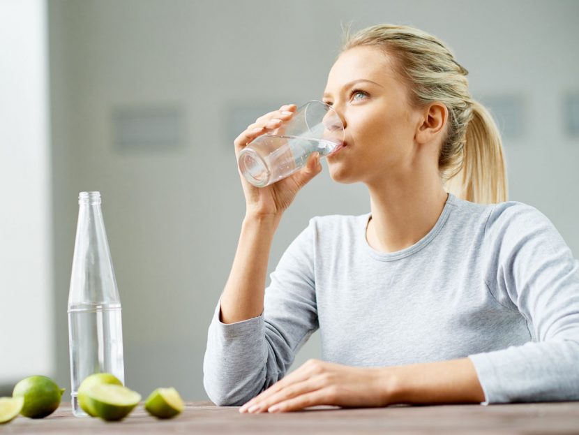 Какую норму воды стоит выпивать при похудении