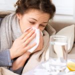 Как стоит правильно лечиться от гриппа: профессиональные советы медиков