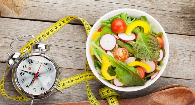 Медики выяснили, как поздний прием пищи влияет на здоровье
