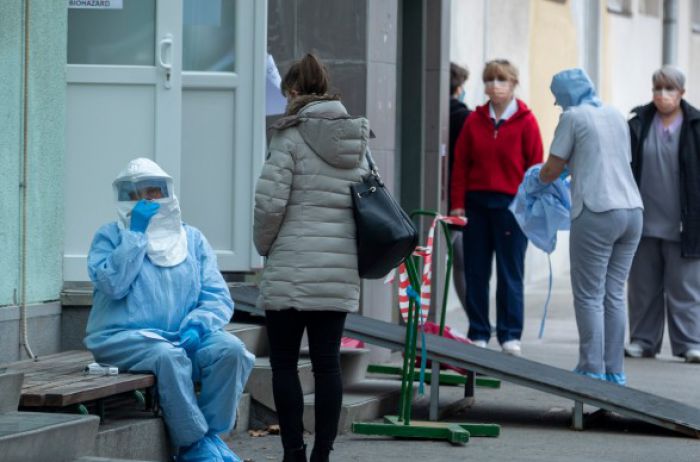 Коронавирус продолжает "захватывать" Хорватию: обнаружен второй заразившийся
