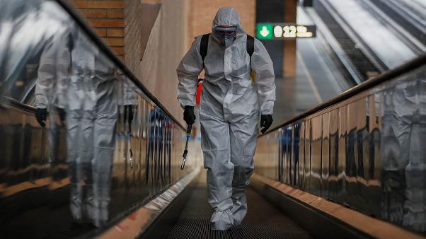 Испания обогнала Китай по числу заражений, от коронавируса за сутки умерли 812 человек