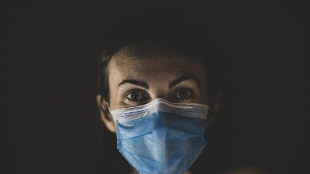 ЦОЗ Украины опубликовал основания, при которых происходит госпитализация пациентов с коронавирусом