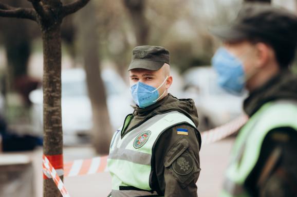 В Киеве новый очаг заболевания COVID-19: слегли более 80 человек
