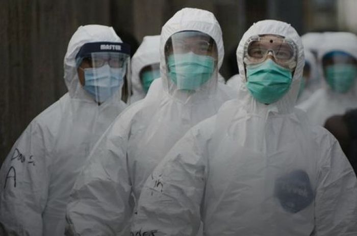 Из-за вспышки коронавируса в Пекине вводят военное положение