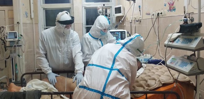 Впервые со 2 мая прирост новых случаев заболевания COVID-19 к активно болеющим в Украине превысил 5%