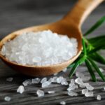 Как отказ от соли влияет на похудение