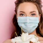 Как ухаживать за кожей после ношения маски: советы дерматолога