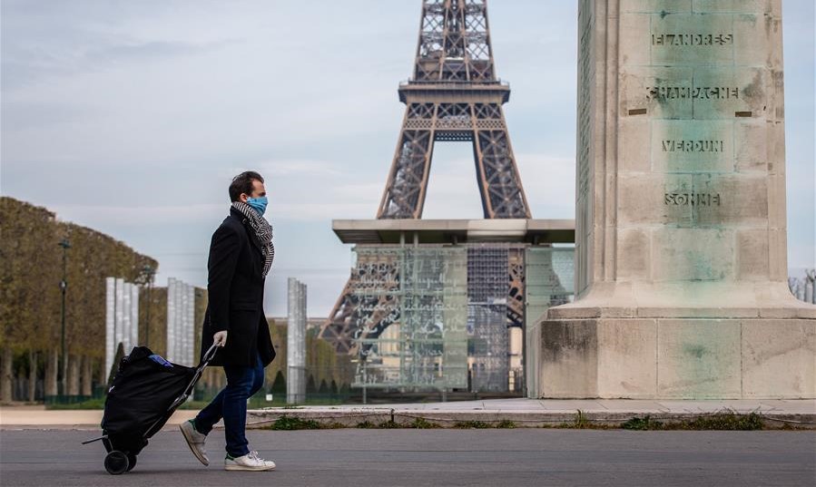 Во Франции побит антирекорд суточного прироста - более 41 тысячи заражений за сутки