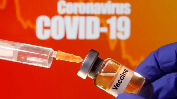 Каждый третий получит настоящую: вакцину от COVID испытают на людях