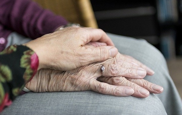 В Италии коронавирус в один день забрал жизни пожилых супругов