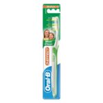 Зубная щетка Oral-B 3-Эффект Maxi Clean, 1 штука