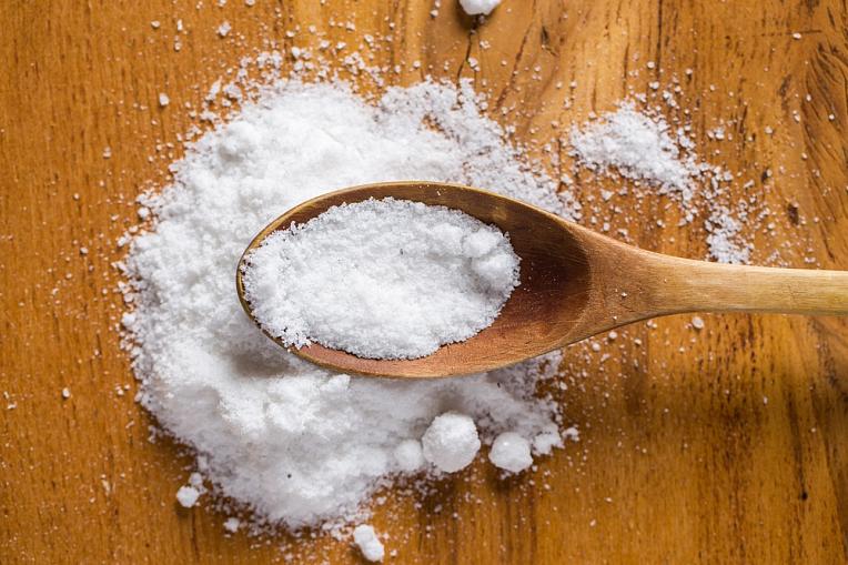 Ученые рассказали, как соль влияет на вес