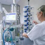 Польша упростила трудоустройство украинским медикам: обещают европейские зарплаты