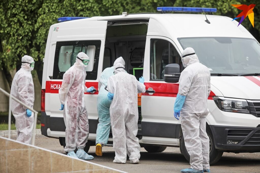 В Германии не исключают, что коронавирус-мутант уже попал к ним из Британии
