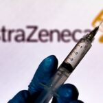 Еврокомиссия разрешила использовать вакцину AstraZeneca