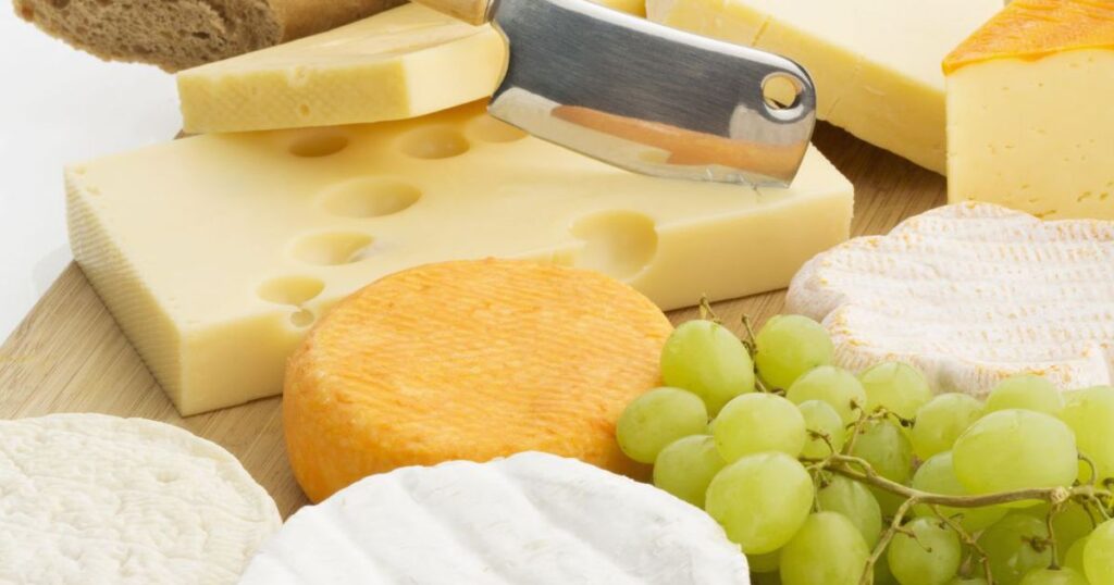 Этот сыр считается самым полезным для здоровья