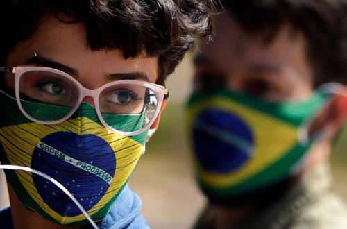 Медики рассказали, какую опасность несет "бразильский" вариант коронавируса