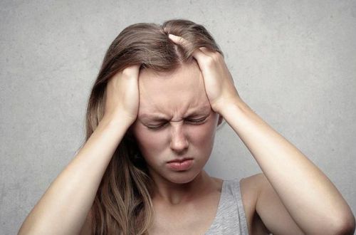 Медики назвали необычные причины головной боли