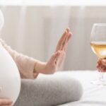 Ученые выяснили, как влияет на беременность употребление алкоголя