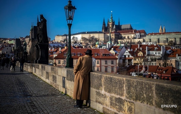 В Чехии из-за коронавируса продлили режим ЧС