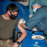 В зоне ООС началась вакцинация военных