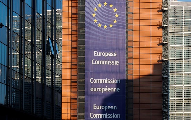 Еврокомиссия представит проект паспорта вакцинации