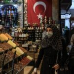 Турецкие власти заявили о наиболее сложном периоде с начала пандемии