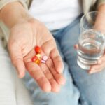 Антибиотикам дополнительные лекарства не нужны: Комаровский разрушил популярные мифы