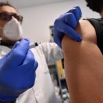 В Украине сделали миллион прививок