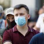 Ученые ожидают дальнейший спад COVID-19 в Украине