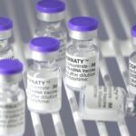 ЕС отправит обратно COVID-вакцины, произведенные в ЮАР