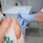 В Минздраве рассказали, кого с 8 ноября не допустят к работе без справки о вакцинации