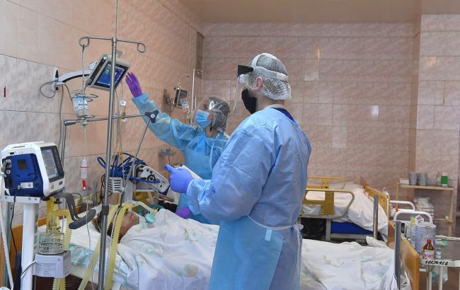 Украинец рассказал, как лечился от коронавируса: пациентов размещали в столовой