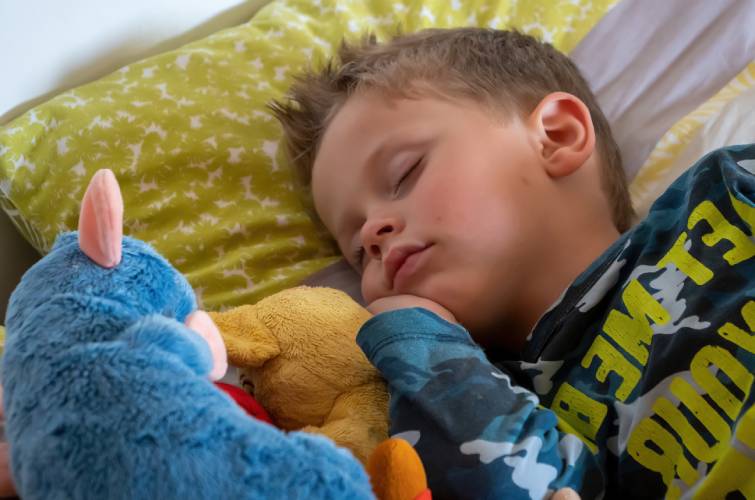 Про що свідчать страшні сни у дітей та як їх подолати – пояснює МОЗ