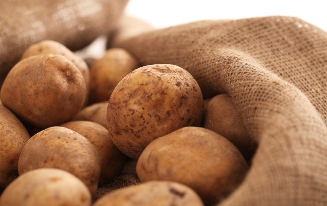 Чи безпечно їсти стару картоплю влітку? Тримайте точну відповідь