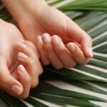 11 ознак на нігтях, що потрібно негайно звернутися до лікаря