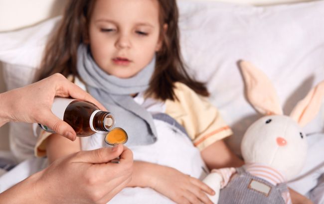 Лікарка розповіла, навіщо дітям робити дві вакцини від грипу